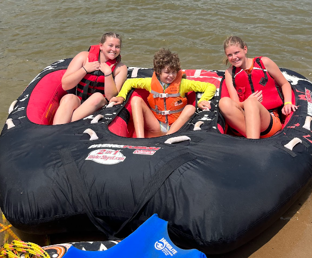 AllardUSA's tweet photo. Another unforgettable day made possible thanks to the @DrallaFound!  ⁠
⁠
Camp WeCanDu is a weeklong camp run by @DASAsports where campers get to have fun experiences.  Dralla Foundation awarded them a grant for their Water Ski Day. https://t.co/NwC2WNoe5P