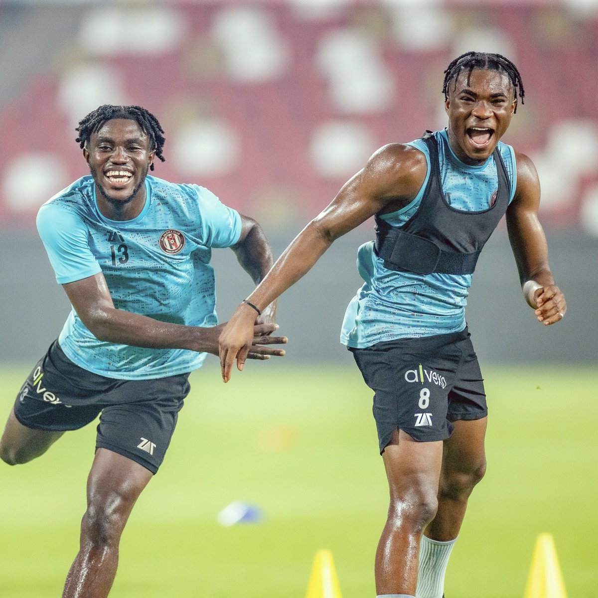 aljazirafc's tweet photo. تركيز 👀 وابتسامة 😁

استعدادات الجزاروية تبدأ لمواجهة اتحاد كلباء ⚪⚫

#نادي_الجزيرة https://t.co/TXN4NAANfW
