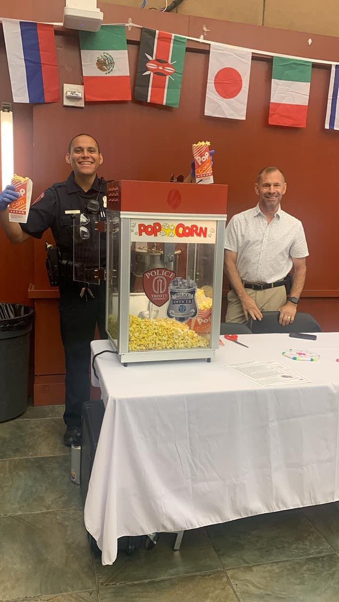 tupd538's tweet photo. Hey Tigers! Come visit us in the Fiesta room and learn about the opportunities to study abroad. Meet us at our booth and pick up some safety tips and some delicious Copcorn! 🍿 https://t.co/8Nr85gqx4W