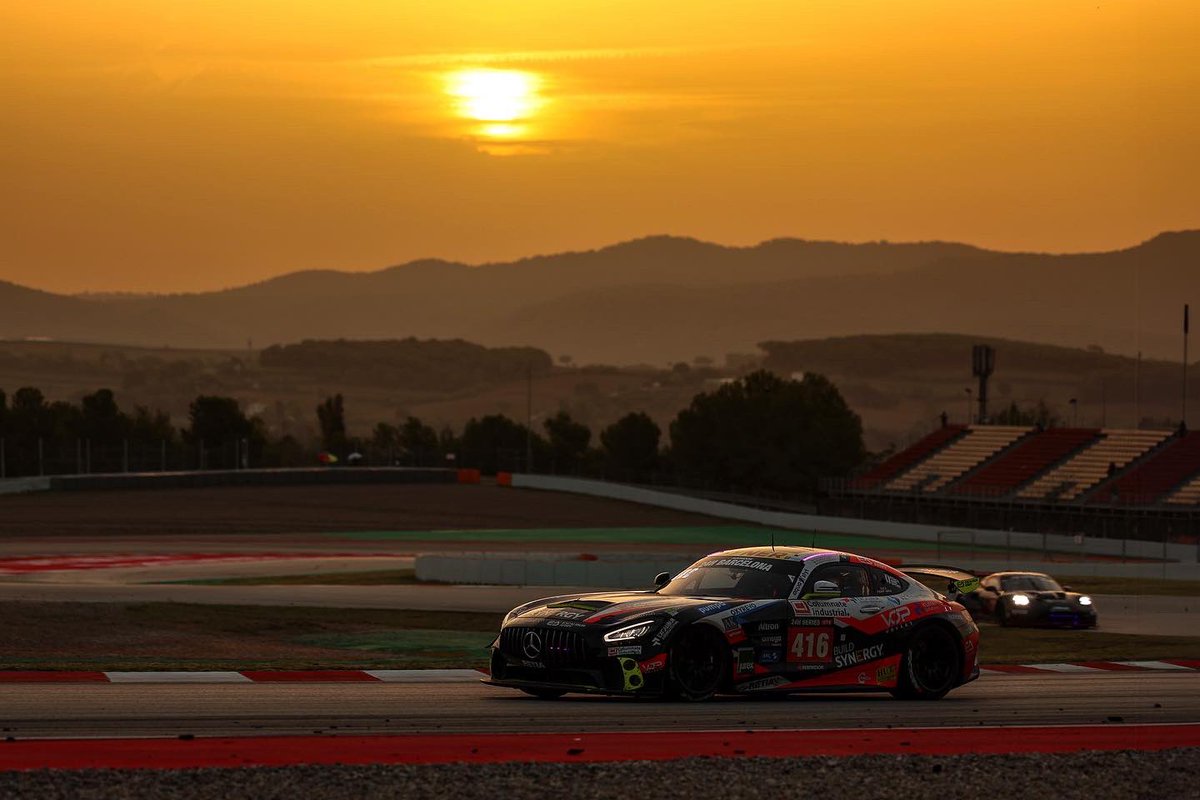 That’s a wrap on the 2023 circuit season!
P3 in our first 24 hour race. 
GT4 runners up 🥈 
Junior runner up🥈
Ladies winner🥇
Big thank you to my team for a great season with a lot of new experiences and learnings!! 💙
.
<a href="/buggyra_racing/">Buggyra Racing</a> <a href="/KolocMartin/">Martin KOLOC _ official</a> <a href="/24HSERIES/">24H SERIES</a>