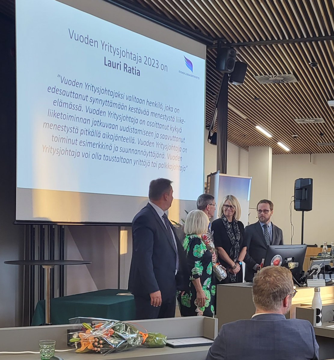 lehtomv's tweet photo. Suomen Liikemies -yhdistys valitsi Lauri Ratian Vuoden Yritysjohtajaksi. https://t.co/DRxfSvfl8p