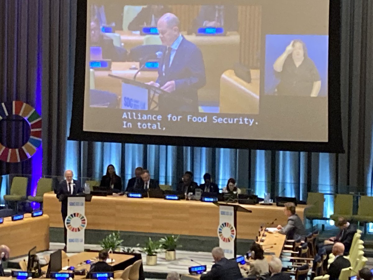 The presidents and the prime ministers of state are being cut off ( on microphones) if they exceeding their time limits  speaking 😀nothing new to the UN system but it’s amusing #SDGSummit2023