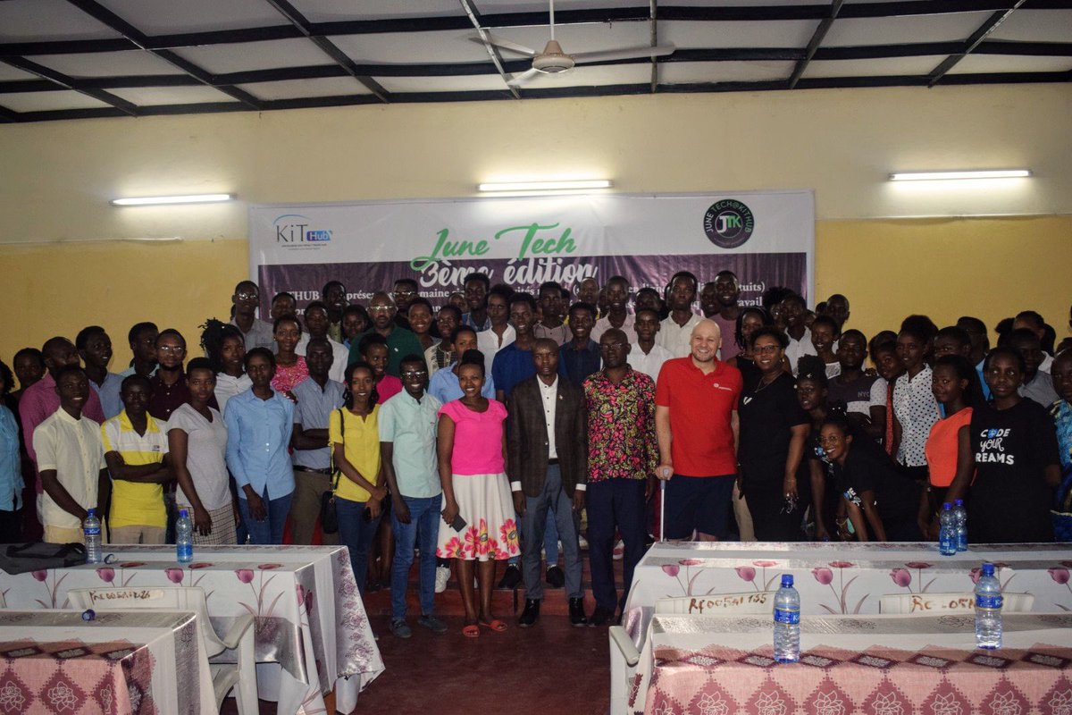 Ciep_Bdi's tweet image. Lancement ce 18-9-2023 de la 3ème édition de #junetech organisé par @KithubNews  .Une semaine de formation pour plus de 250 jeunes  sur le digital.