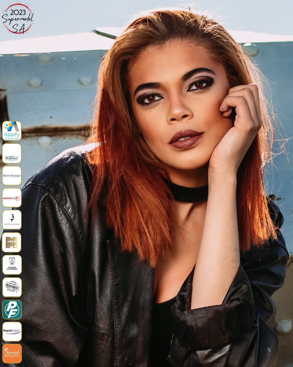 SupermodelSA's tweet photo. Supermodel SA 2023 - Flashback! Supermodel SA 2023 - Theme 2: Fierce and Feminine
Contestant: Veruschka Nel
📸: Anlo Van Der Merwe - ShutterUp Studios
💄: Stephan Venter - Makeup by Stephan Venter

#secretsbeautyspa #modelshoot #photography #photoshoot #portrait #supermodelsa https://t.co/S77C6PB60j