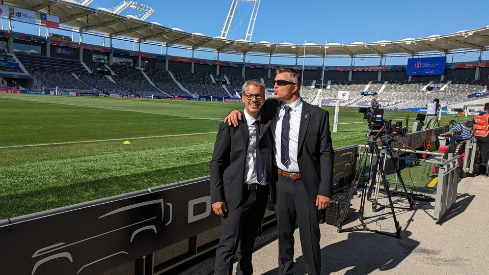 YoyoCROUZ's tweet photo. 😍Nous avons encore eu droit à une belle rencontre🏉au Stadium de Toulouse !

👉Nouvelle Zélande-Namibie dans une sympathique ambiance !

Serez-vous présents ce samedi à 14h pour🇬🇪Georgie-Portugal🇵🇹?

Avec @hqvince (en love), nous y serons ;-) !

#coupedumonde #rugby #toulouse https://t.co/waw1KRyG6f