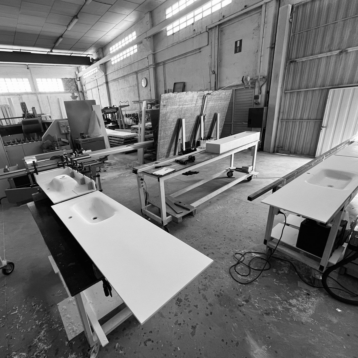 innova_grup's tweet photo. Tenim tota mena de materials a la vostra disposició i de les millors cases CORIAN, KRION, HI-MACS, BETACRYL.
Tantes per triar i escollir🤍
Consulta'ns👉info@innobanys.com
#innobanys #innovagrup #interiorismo #interiordesign #solidsurface #manresa #santpedor #barcelona #pedracat https://t.co/MgFB3KSU2m