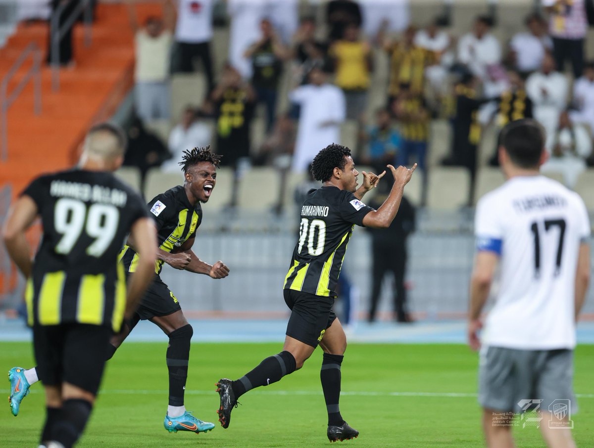 ittihad's tweet photo. من لهـا غير رومارينهو  🤙🏼🤩
#الاتحاد_اجمك https://t.co/aBtsx6yQab