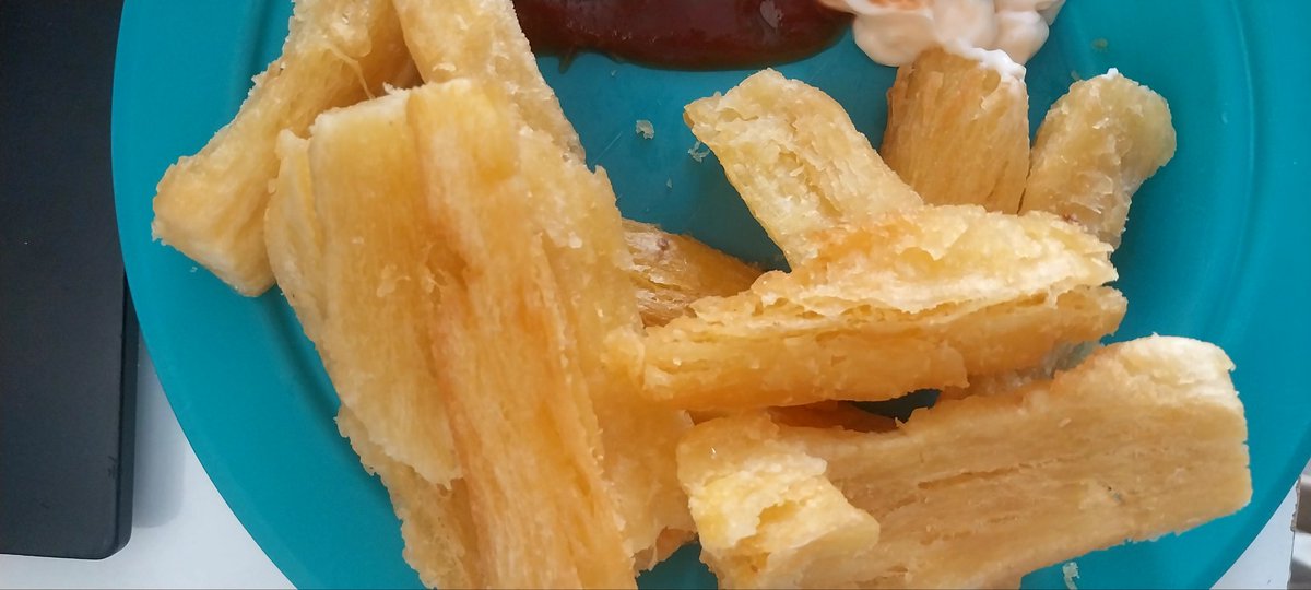 mandioca frita te amo #almocotwt