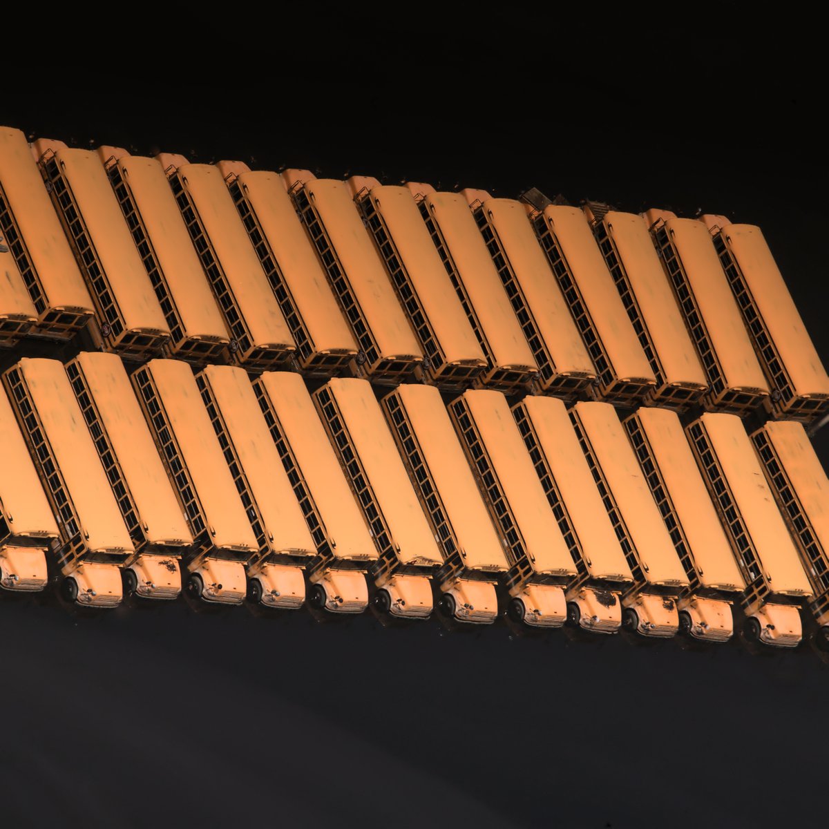 Helifilms's tweet image. Abstract
Aerial
Art

Minted @objktcom 

objkt.com/profile/sungra…
 
&amp;amp; soon @MintConditionTM #mintcondition