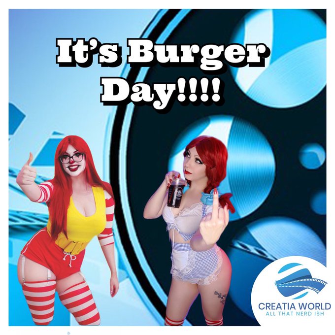 We are live!   @hexdrawz and @MattRidder talk #Burgerday2023 #Marvel #SawX #Wolverine #PS5 and so much<a class="tags" target="_blank" title="On Twitter" href="/?out=eyJ0eXAiOiJKV1QiLCJhbGciOiJIUzUxMiJ9.eyJpYXQiOjE3MjUxMTAwODksImlzcyI6InR3cG9ybnN0YXJzLmNvbSIsIm5iZiI6MTcyNTExMDA4OSwiZXhwIjoxNzU2NjQ2MDg5LCJyZWRpcmVjdF91cmwiOiJodHRwczovL3R3aXR0ZXIuY29tL2hleGRyYXd6In0.w7I35y8AzAtuzEfMkZR8TJ_NVJyRXWZLJmNPPHWIX3jjwKUSbyyJNCiqwCSE-Nod-LX5nGVWRdOmYnmXJS_Fpg">@hexdrawz</a><a class="tags" target="_blank" title="On Twitter" href="/?out=eyJ0eXAiOiJKV1QiLCJhbGciOiJIUzUxMiJ9.eyJpYXQiOjE3MjUxMTAwODksImlzcyI6InR3cG9ybnN0YXJzLmNvbSIsIm5iZiI6MTcyNTExMDA4OSwiZXhwIjoxNzU2NjQ2MDg5LCJyZWRpcmVjdF91cmwiOiJodHRwczovL3R3aXR0ZXIuY29tL01hdHRSaWRkZXIifQ.fVty5oUncTiKq72HUnS9ZfzLDaky-zO1X3oqpJi2AV-mef6bilhCVMQLiIcWbTn0M6NhKZyMSaa9MYyceqayug">@MattRidder</a><a href="/tag/marvel"class="tags"><span>#marvel</span></a><a href="/tag/wolverine"class="tags"><span>#wolverine</span></a><a href="/tag/ps5"class="tags"><span>#ps5</span></a><a href="/tag/sawx"class="tags"><span>#sawx</span></a><a href="/tag/burgerday2023"class="tags"><span>#burgerday2023</span></a>