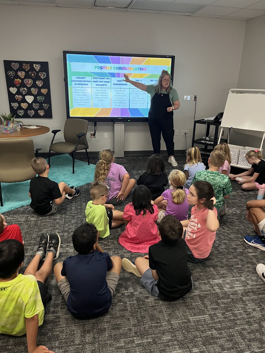 Great lesson about friendship and positive communication !! Thanks @TheBaileyBunchatJES