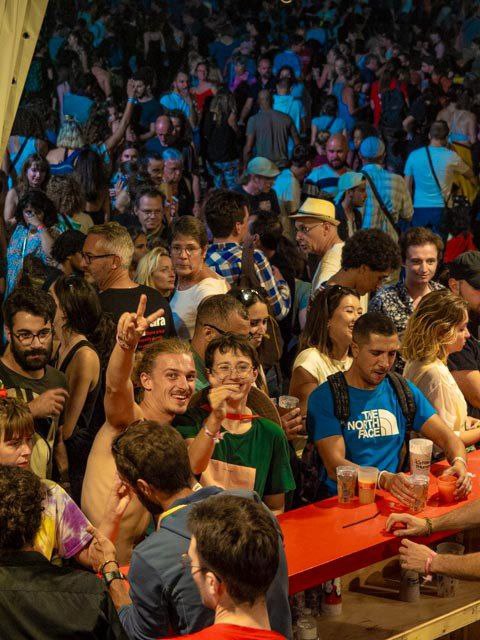 assanlakehoul's tweet photo. Quelle fête ! Félicitations à l'ensemble des camarades qui ont construit et fait vivre le plus gros rassemblement populaire d'Europe.

Vive les communistes et leur journal l'@humanite_fr ! https://t.co/PcOcYbIpFw