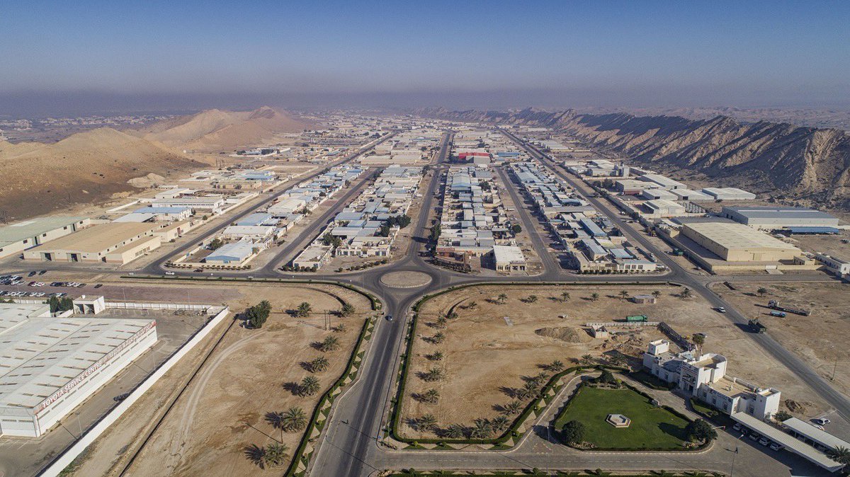 Oman_biz's tweet photo. 🏢 Development of Oman’s newest economic zone kicks off
@omanopaz @Oman_OIA @MOE_Oman #omansaudi #BizObserver
https://t.co/u9RCY02xkN https://t.co/9e79HI7wnj