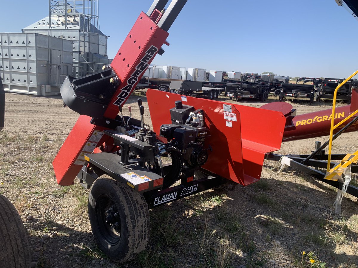 Fall fence posts to put in?  Post pounders in stock. FOB Flaman Moosomin. 

#AGI #Wheatheart #postpounder