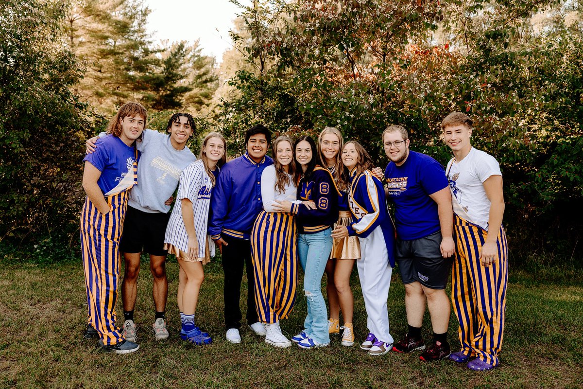 How great are these photos of the 2023 <a href="/MuscatineHS/">Muscatine HS</a> Homecoming Court?! Thank you, <a href="/sarahsilerphoto/">Sarah Siler</a>!

Homecoming Candidates:
Grace Zorich, Avery Schroeder, Gabby Steele, Fiona Glynn, Anna Bode, Jovani Romo, Sawyer Zeck, Nathan Bovenkamp, Ty Cozad, &amp; Anthony Ash.

#MuskieSchools