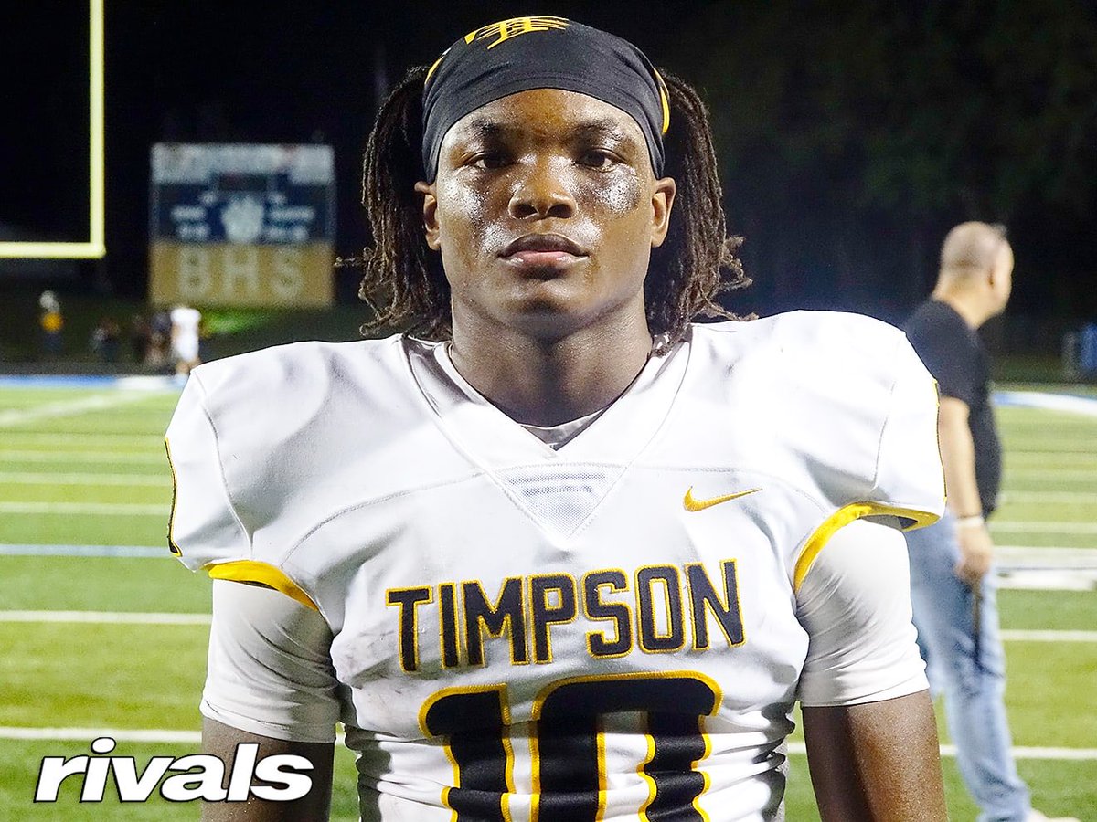 NEW: Elite Rivals100 ATH Terry Bussey is one of the most dynamic prospects in the nation and has several top programs in hot pursuit. For @Rivals, Bussey goes inside the race for his commitment that is set for later this month: n.rivals.com/news/commitmen…