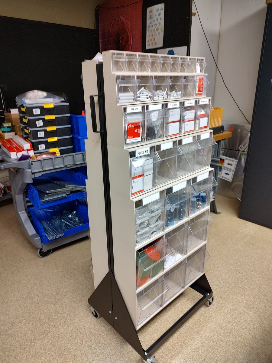 advanced_BHS's tweet photo. VEX Storage System
#pltwma
@Mass_STEMHub 
@MassLearning https://t.co/UOogjv4MdB