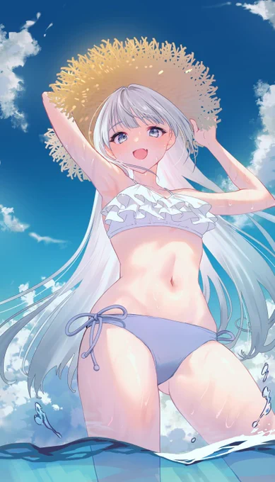 夏終わったけど白髪水着ちゃん
