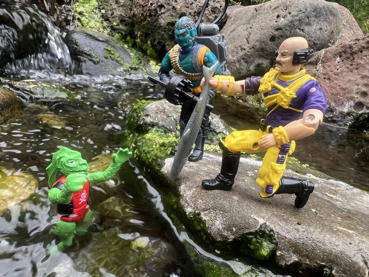 once he is fully tamed, he will be the perfect amphibious agent for cobra! 

#gijoe #cobra #toyphotography #vintagejoes #gijoenation #oring #arah #actionfigures #rangeviper #drmindbender #kraken #actionforce