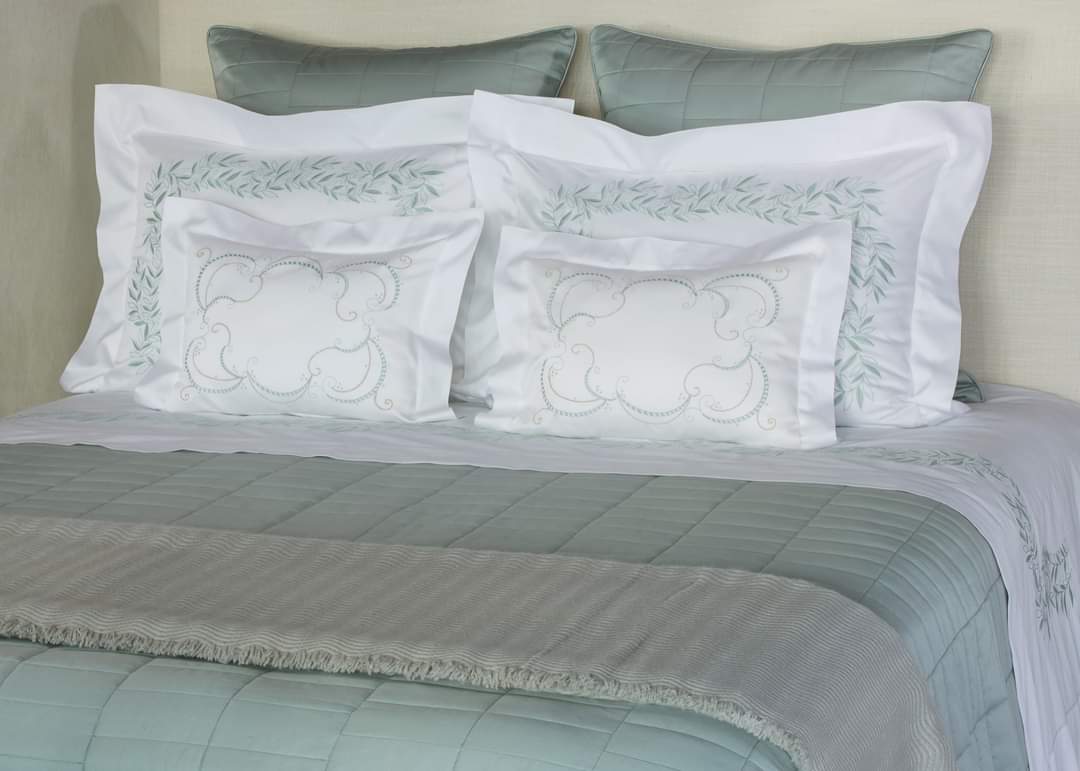 Register for a #laundry account --->linenlaundry.com/account/login and we'll help you get your linens ready for the #holidays! 

#MondayMotivation 
#MotivationMonday