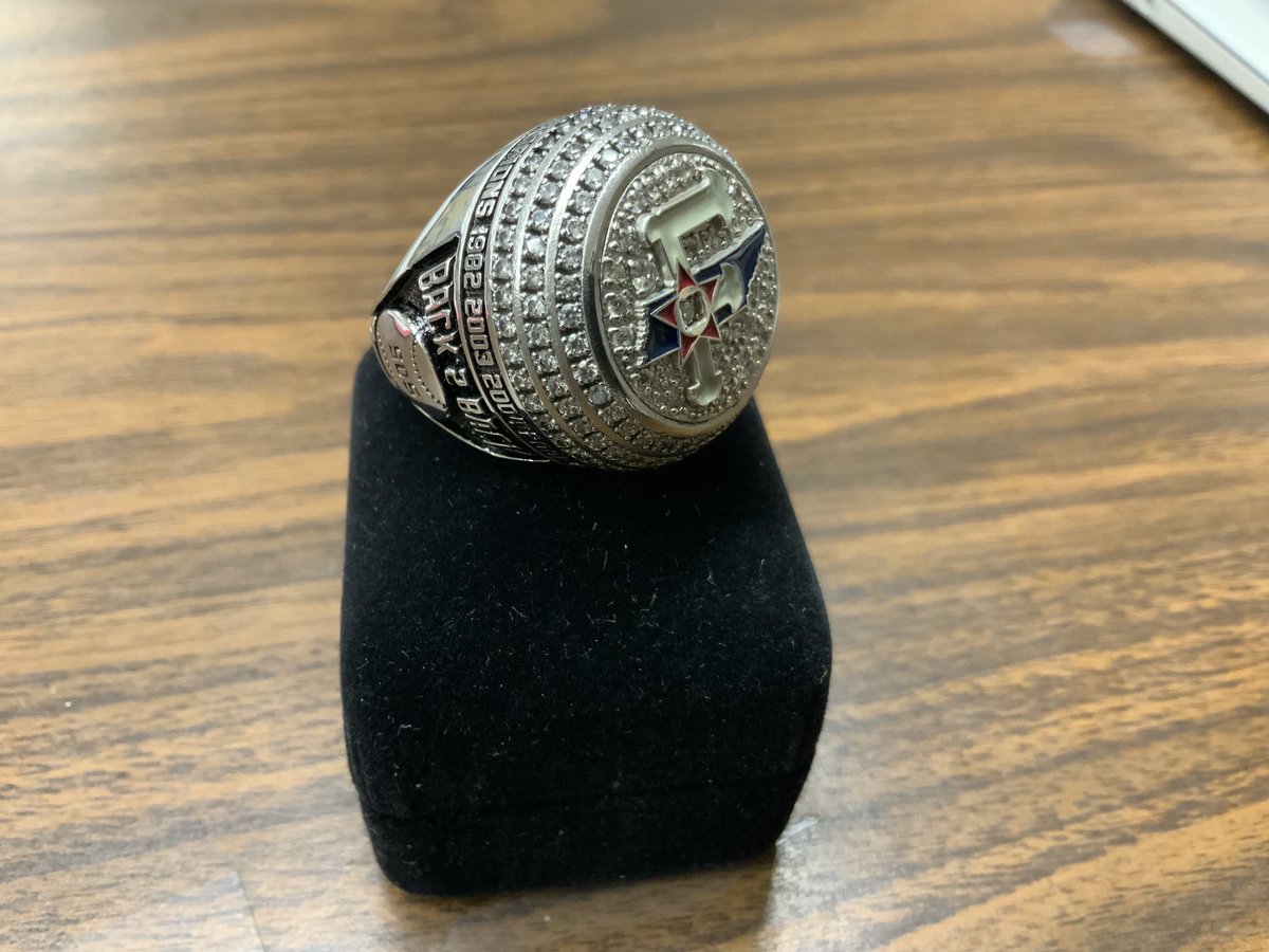 💍 The Farragut Admirals Baseball State Championship Rings for 2023 have arrived!  ⚓️⚾️🥇🏆 
<a href="/AdmiralGameday/">Farragut Baseball</a> <a href="/5StarPreps/">5Star Preps</a> <a href="/prepxtra/">PrepXtra</a> <a href="/Clabo_Crazies/">Clabo Crazies</a> <a href="/West105_WFIV/">Farragut Radio</a> <a href="/farragutpress1/">farragutpress</a>