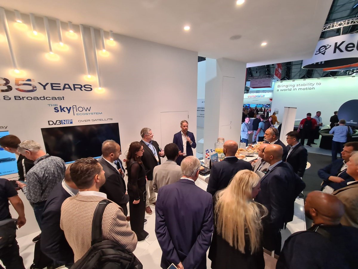 iDirect's tweet image. That's a wrap on #IBC2023!✅
From showcasing our award=winning technology, to demos & reconnecting with our partner and customers, thank you to all who joined us at @IBCShow🥂
Check out our photos 👇 highlighting our favorite moments. See you next year! 👋
#IBCShow