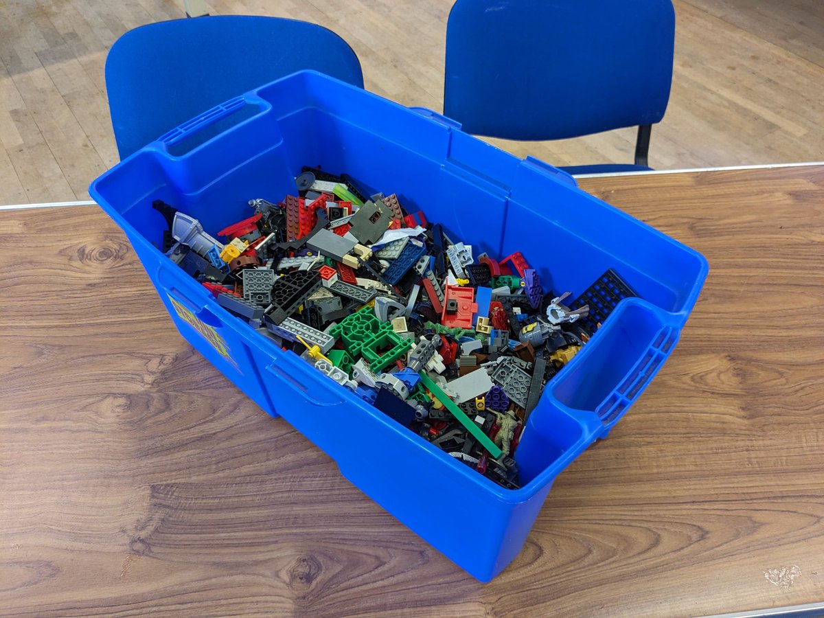 TrinityPr0ject's tweet image. What a brilliant time at Pete's Café in @parish_mill this afternoon!

Lots of fun, friends and laughter and some profound conversations to boot!

What a great bunch!