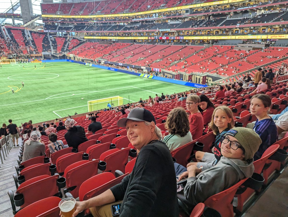 circularapparel's tweet photo. Watching your favorite player in Europe for 5 years, waiting 3 months for him to finally play in the US, spending $3000 on tickets and travel to see him play, telling your kids the day of the game #Messi isn't even showing up to the game, priceless. Do better #Messi #intermiami https://t.co/ZmWvINQ8AN