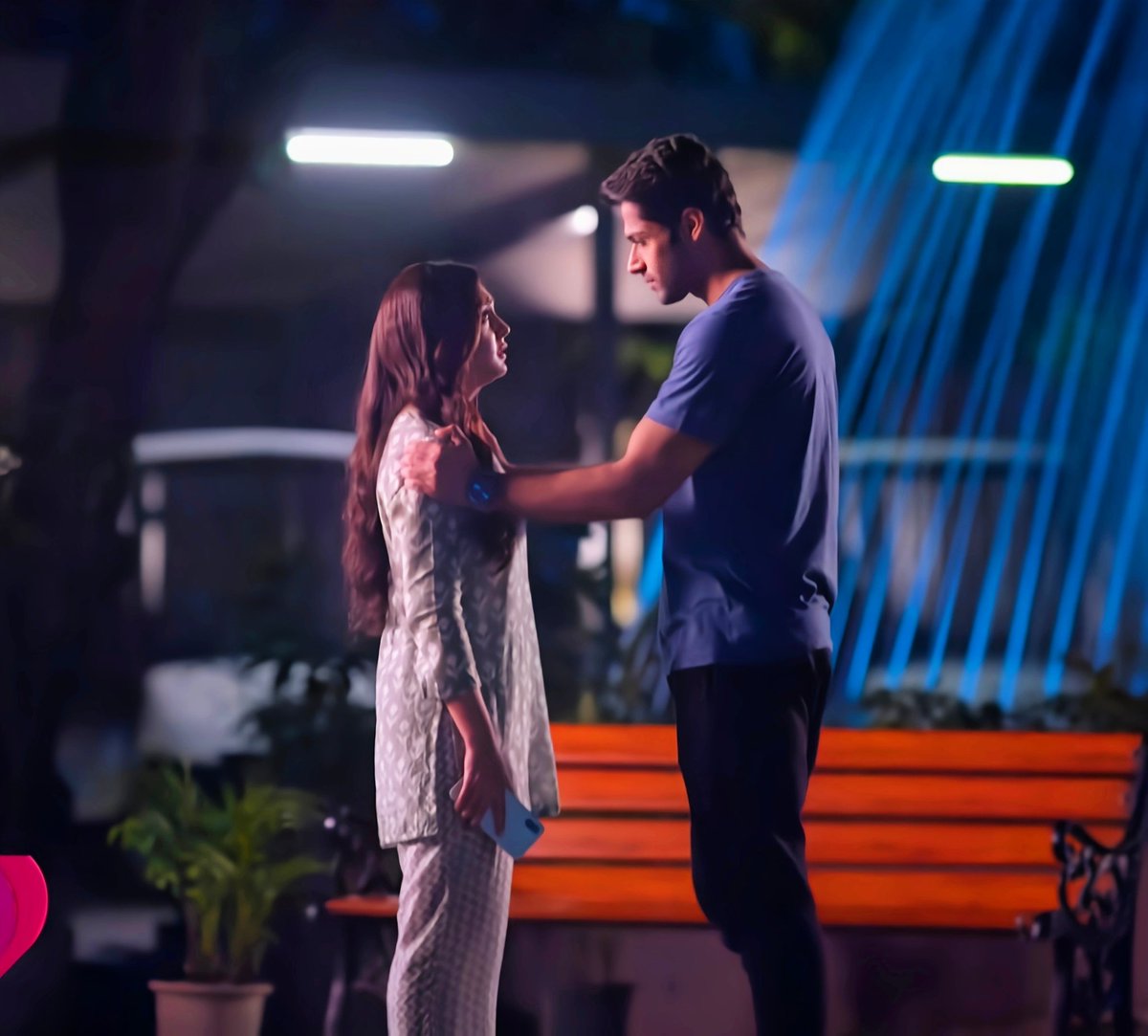 Don't look for someone who will solve all your problems. 

Look for someone.. 

Who won't let you face them alone...
#Nevika #Mohitkumar #Anjalitatrari #VANSHAJ