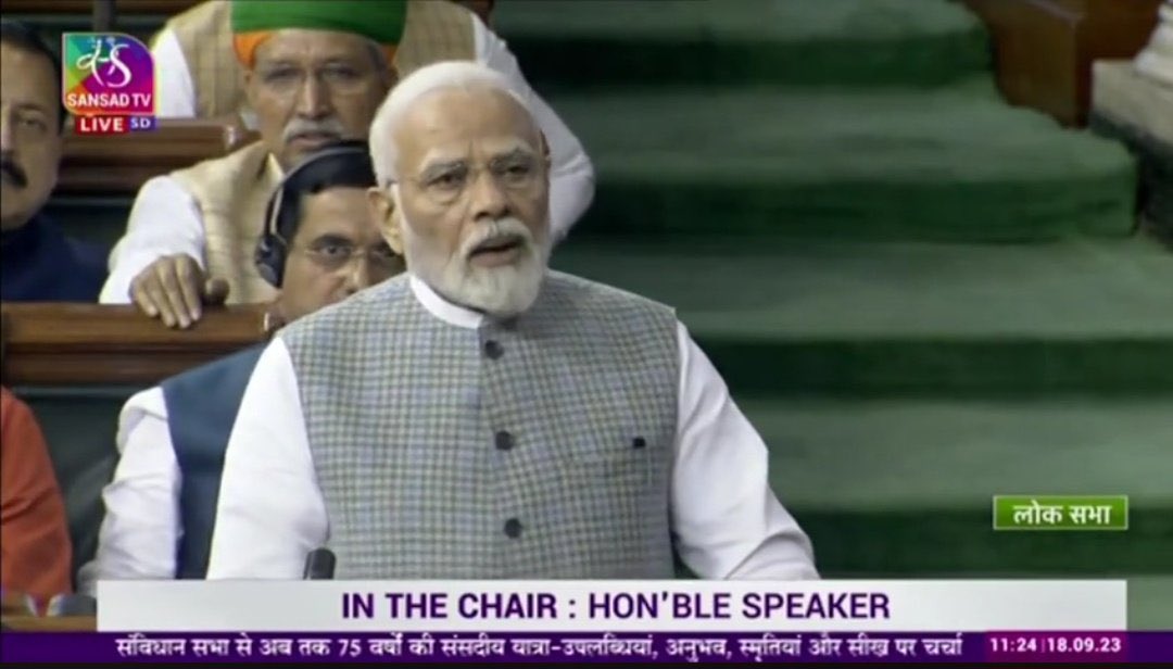 callmekartikey's tweet photo. Birthday modi ji ka gift sbko de dia 

33% reservation is a big deal

Waiting for INDI alliance to say 50 kyu ni kia🤡

#WomenReservationBill #HistoricSession #ParliamentSpecialSession https://t.co/7Nq960KkhF