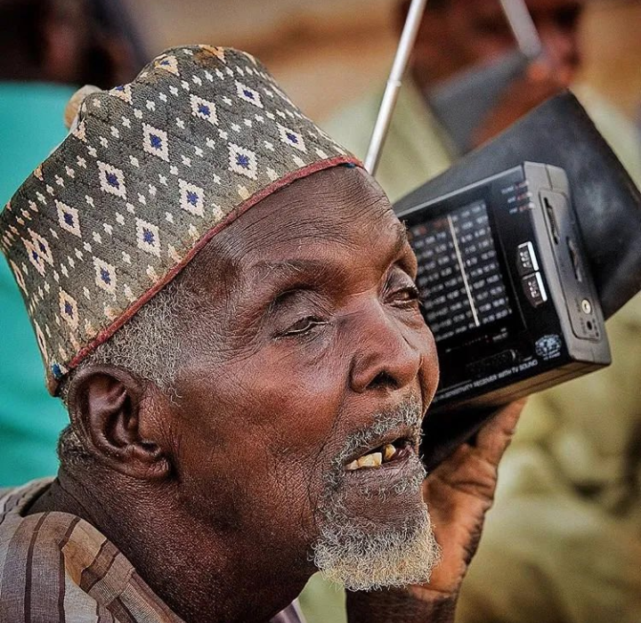 Radio station are best means of news transmission,even the old age listen to it, thank you@WazobiaFm@Maxfm@NaijaFm