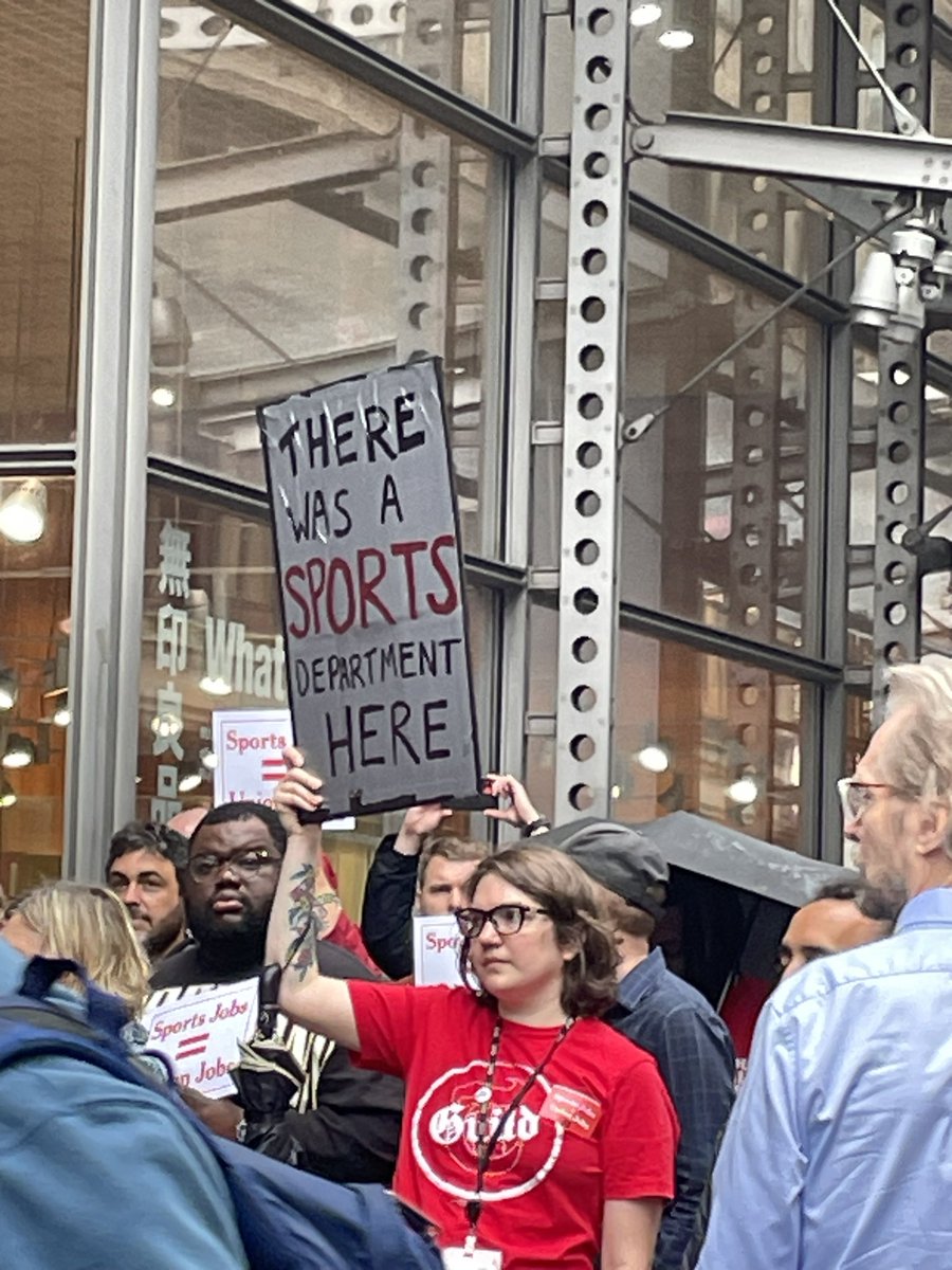 I am so moved by how our union keeps showing up for one another. Today, <a href="/NYTimesGuild/">NYTimesGuild</a> gave our sports department the send-off we didn’t know we needed so much. ❤️

And we reminded the company that the fight to make sure sports jobs stay union jobs is far from over.