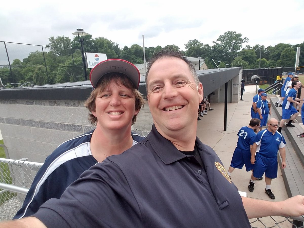 SpOlympicsMD's tweet photo. Law Enforcement Torch Run Maryland Officer and @HdGPolice Captain Joseph Alton recently earned a Community Service Award for his dedication to SOMD athletes. Thank you for all that you do for our athletes Joe, and congrats from your SOMD and LETR family! https://t.co/dQzhqNwByH https://t.co/KnIeps39iV