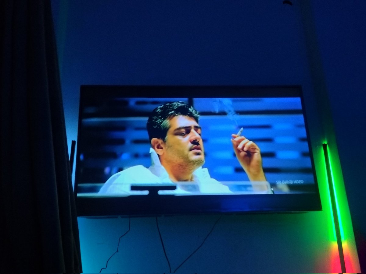 RamVenkatSrikar's tweet photo. Still the only major star-led mass film in which the hero is the unabashed anti-hero. Mankatha is so ballsy. No justifications, no sobby back stories. He's just bad. How cool! https://t.co/NKIVEcmAPq