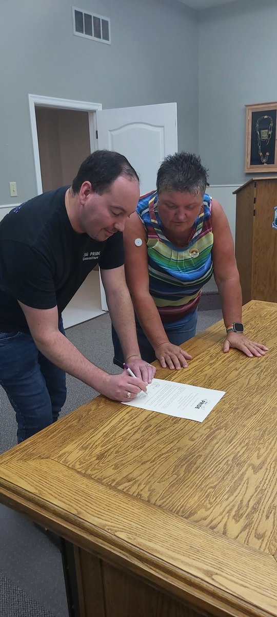 BSGPrideNL's tweet photo. 10 years of PRIDE celebrations in the Bay St George area - kicked off today with a Proclamation Signing &amp; Flag Raising #loveislove #Pride2023  @QuadrangleNews @egalecanada @govnl @TonyWakehamNL @ScottReidLib_NL @NLESDCA @OfficialOZFM @BerniceCBC @VOCMOpenline https://t.co/41vLLx9SRF