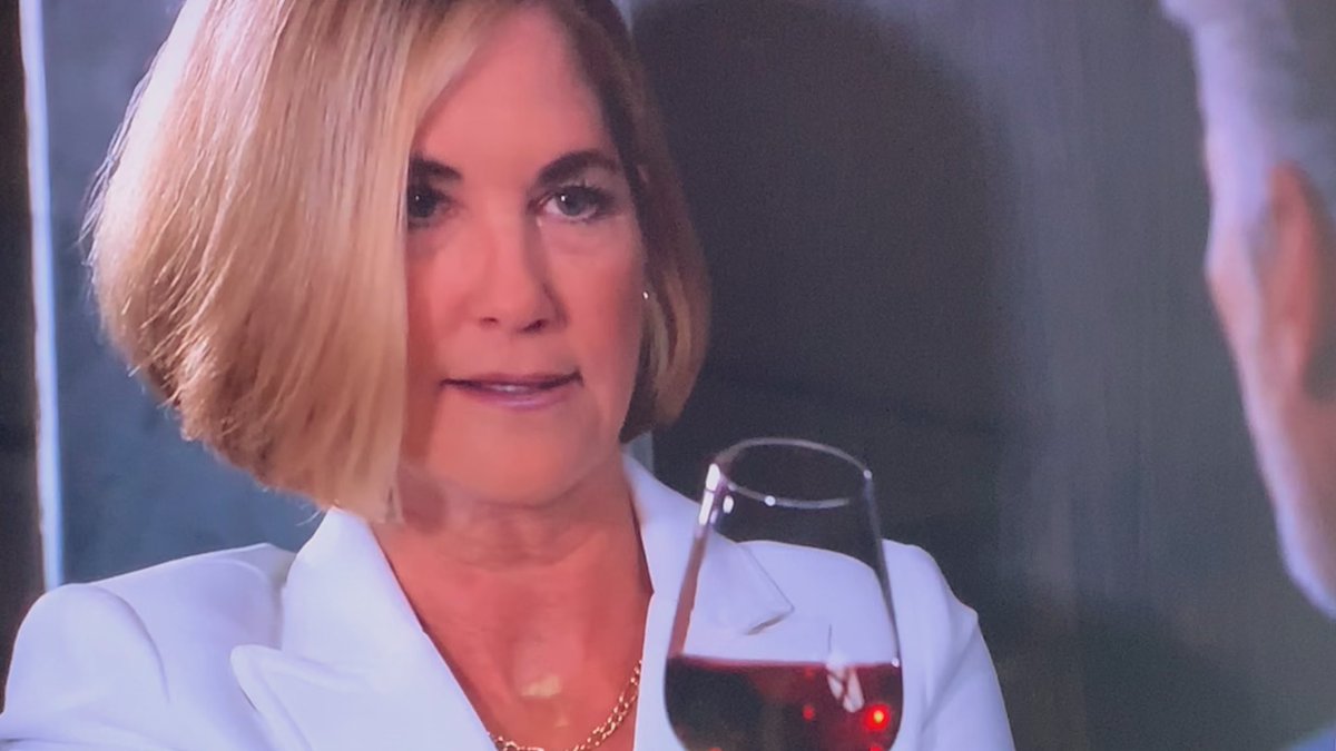 onelifetobitch's tweet photo. Martin is so out of his league here. Does he even know how many husbands Blair has tried to kill? #BlairDay #BlairIsBack #WeLoveBlair #TeamKDP #KDP30 #OLTL #GH https://t.co/vIY5e3tvTa