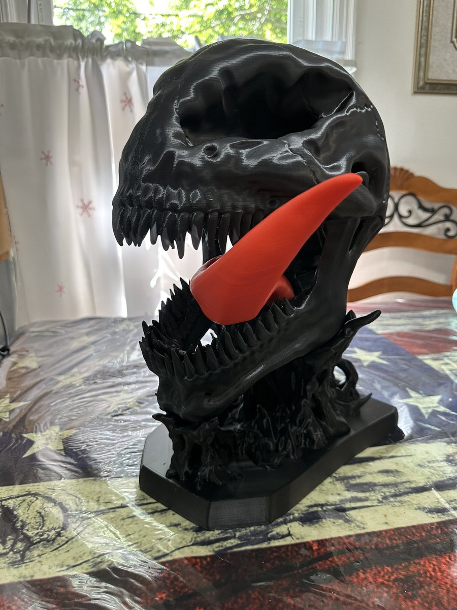 jessplayn's tweet photo. Finally finished cleaning up my first print on my @Elegoo_Official #neptune3max This is over 250 printing hours and 4 spools of PLA. #3dprinting https://t.co/FaebHsPPb8