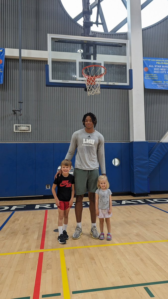 Magis Lions (@magislions) on Twitter photo Nothing like a little basketball practice on a Sunday evening with <a href="/themikegraham21/">Michael Graham</a> ‼️🦁 #RaiseTheStandard Nothing like a little basketball practice on a Sunday evening with <a href="/themikegraham21/">Michael Graham</a> ‼️🦁 #RaiseTheStandard