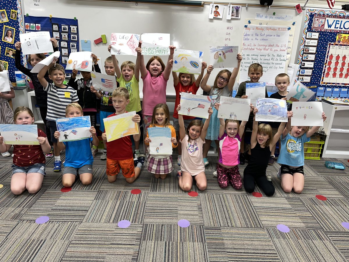 FHSchools's tweet photo. These kindergarteners and first graders at @ayerelementary were so excited to recognize #ConstitutionDay with these artistic and patriotic messages! They were thrilled to learn about the signing of the U.S. Constitution. https://t.co/VxnfFHbEbo