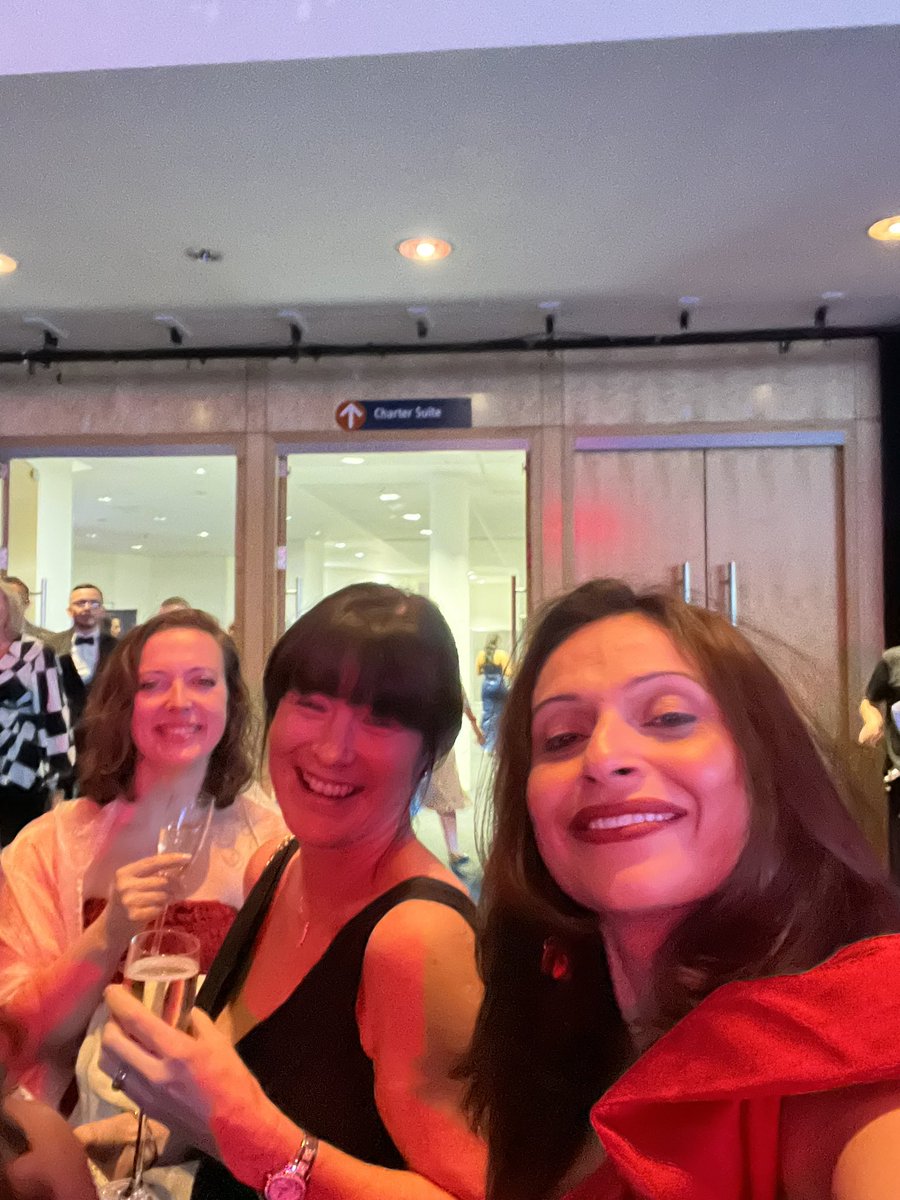 #HSJpatientsafety so delighted to be here with my team for innovation category 🥰 amazing atmosphere 🤩 good luck to all shortlisted teams 🤞🏻💕 @RavinderHayer1 @jonah1802