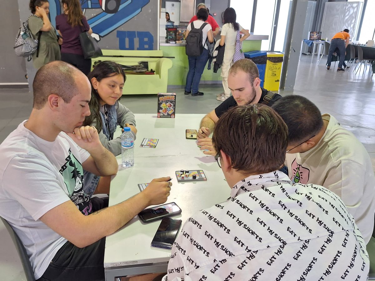 Oráculo Del Sur tweet media