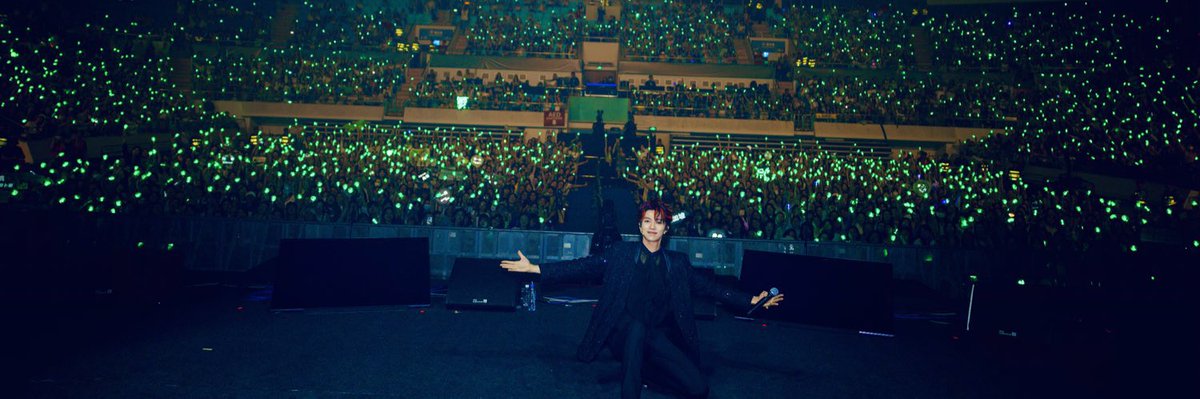 kjctaholic's tweet photo. #หลัวอีโจว คุณตอบแทนความรักของพวกเราด้วยคอนเสิร์ตที่รังสรรค์อย่างตั้งใจและเวทีที่ยิ่งใหญ่งดงาม พวกเรารวมตัวกันนำพาทะเลสีเขียวสว่างไสวกลับมามอบให้คุณ เพราะมีคุณถึงมีพวกเรา มีครั้งแรกและจะมีครั้งต่อๆไปอีกนานแสนนาน💚
#LuoYizhou
#LuoYiZhou1stConcert
LuoYizhou Side L in Guangzhou https://t.co/Wq1fZA947d