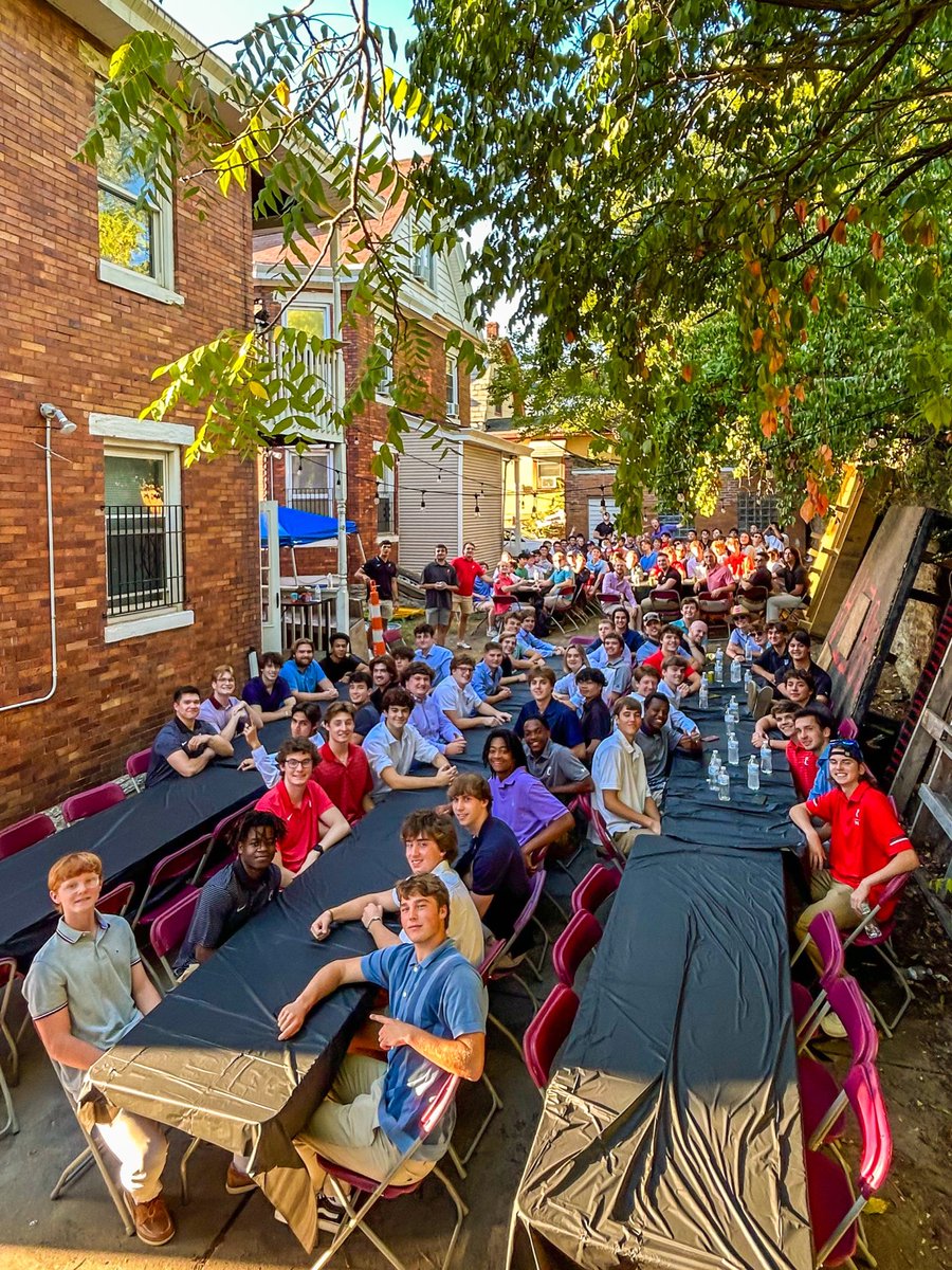 UC ΒΘΠ tweet media