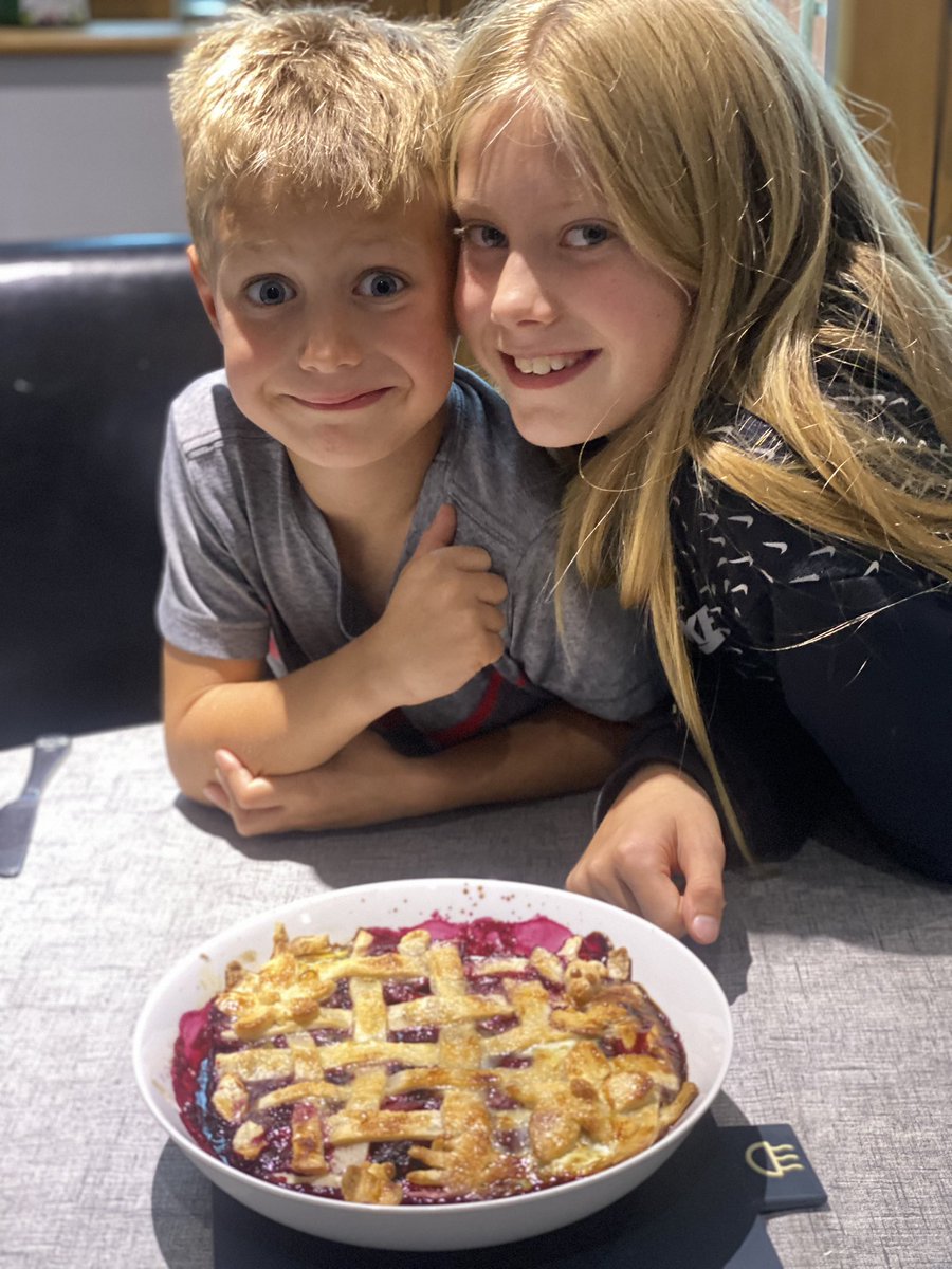 Ross Hateley tweet media