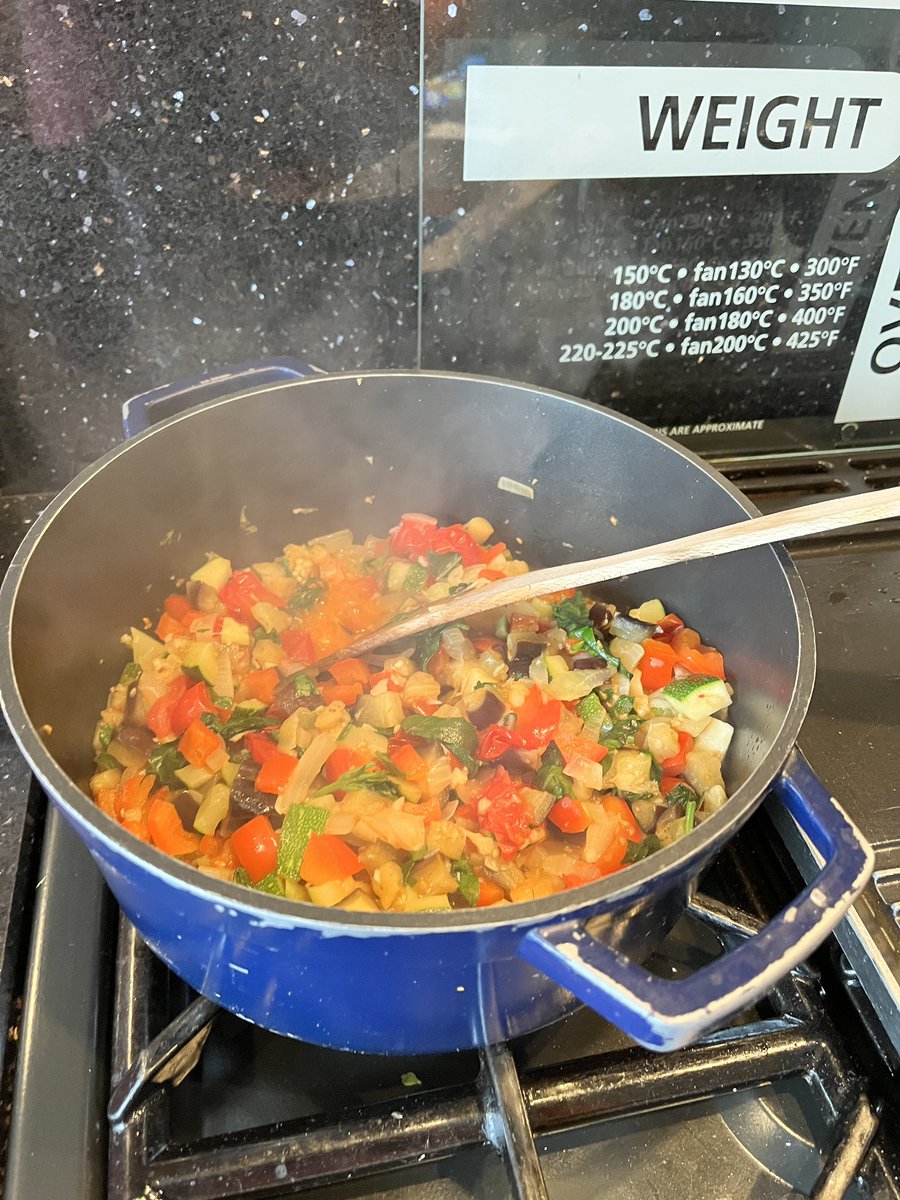lee_wilkinson2's tweet image. Some tasty lamb steaks with a healthy dose of vegetables ans flavour! A quick ratatouille and a salsa verde alongside some grilled steaks!

⭐️💫 Ingredients and recipe here: vm.tiktok.com/ZGJWTo9Wh/

#Homemade #YesToMeat #WilkoCooks #Ratatouille #SundayDinner