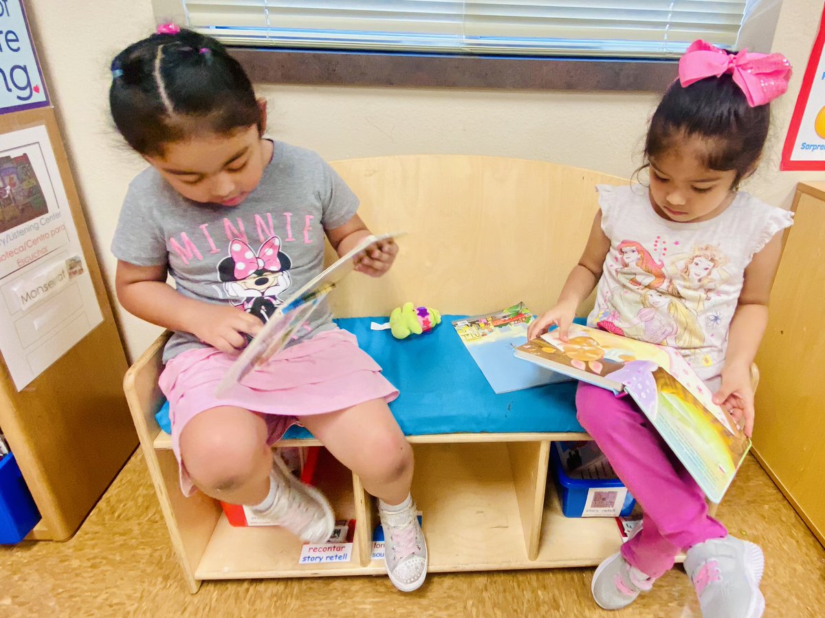 gwenj71's tweet photo. Dean Highland ES-Learning Centers allow children to grow in their social skills. This PreK Dual Language class has opportunities to navigate interactions and negotiate guidelines with their peers constantly.
#buildexploreplaydream 🦺
@Rina_Leads
@WacoISD https://t.co/UNYXssCDSO