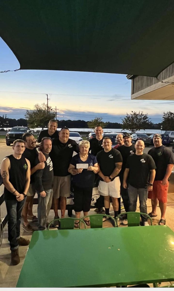 Thank you to everyone that came to our event and bought raffle tickets! We presented BACM with a donation and will be giving a scholarship next May to a Barberton senior. Thanks to MCBC for hosting us. We appreciate the support from everybody.