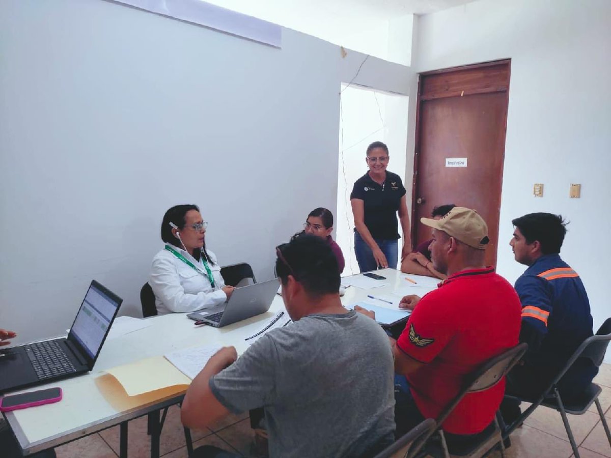 SNE_Tam's tweet image. El #SNE #Altamira en colaboración con #Techint, realizó un reclutamiento para las y los tamaulipecos del cual resultaron 5 contrataciones inmediatas para laborar en #Pesqueria, #NuevoLeon.

¡Les deseamos mucho éxito en su nuevo trabajo!

Agradecemos su confianza con nosotros.