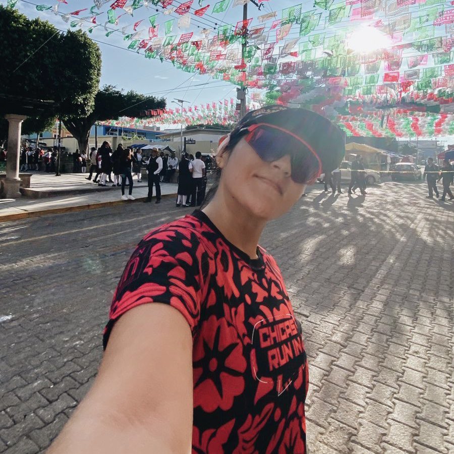 RunInOaxaca's tweet photo. ¡Una semana más compartiendo kilómetros! 

Lugares, amigos, tiempos y aventuras son cosas que no cambiamos por nada. 

#ChicasRunIn #RunInOaxaca #Oaxaca https://t.co/MIw6Xbm6zn