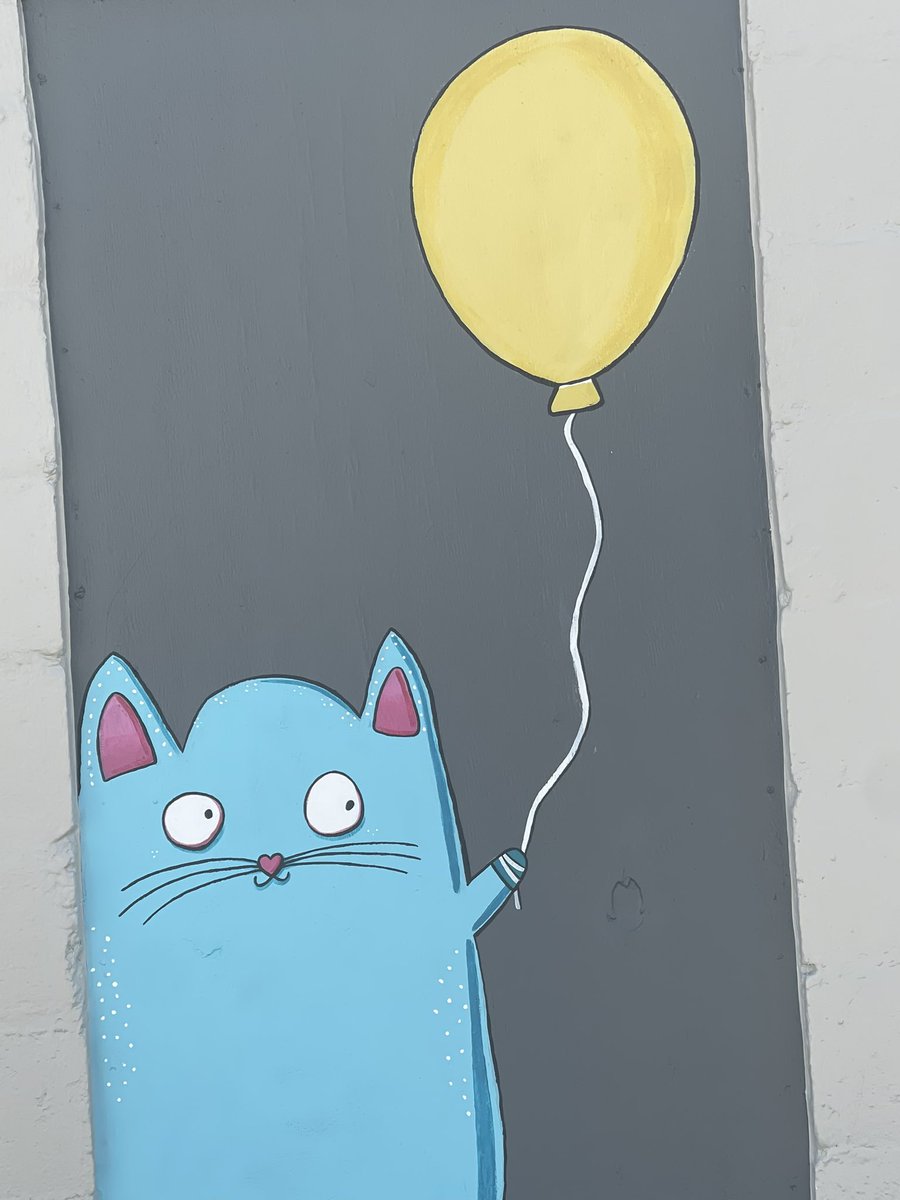 I don’t like the way this guy is eyeballin’ me…